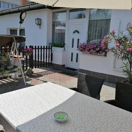 Kertesz Vendeghaz Guest house