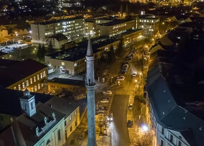 Kertesz Vendeghaz Guest house *